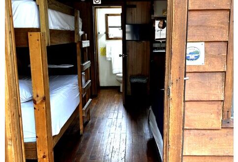 Deluxe Cabin - The River Otter Lodge